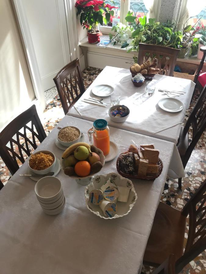 B&B A Le Boteghe เวนิส ภายนอก รูปภาพ